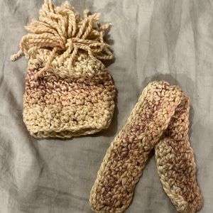Handmade crochet baby hat and scarf